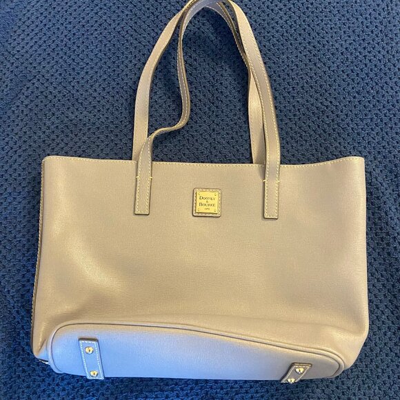 Dooney & Bourke bag - Picture 1 of 3